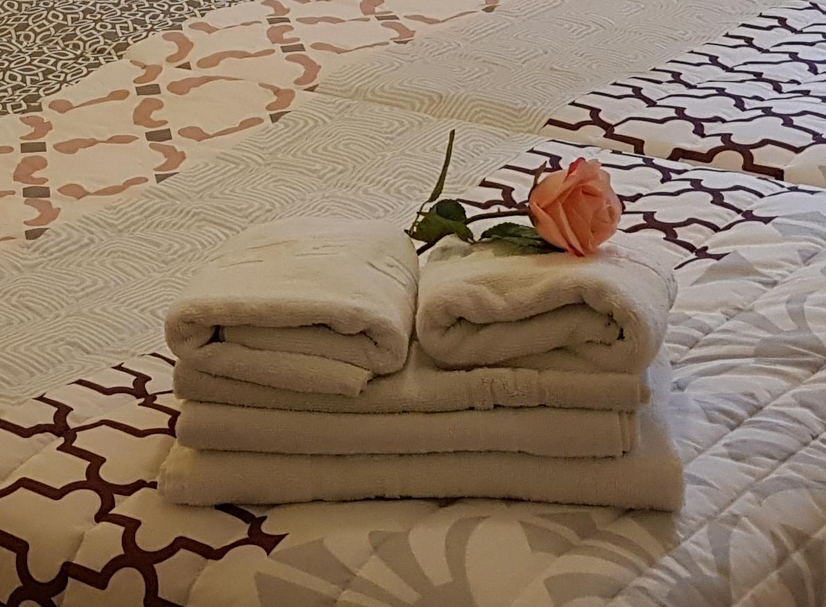 Hotel Azabache Susierra Onís المظهر الخارجي الصورة