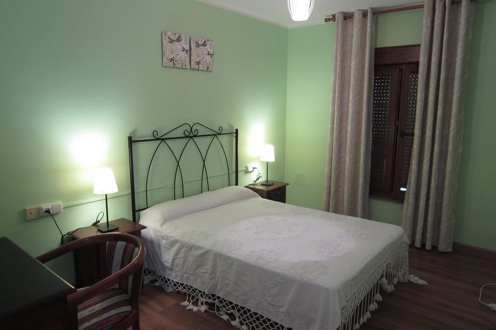 Hotel Azabache Susierra Onís المظهر الخارجي الصورة