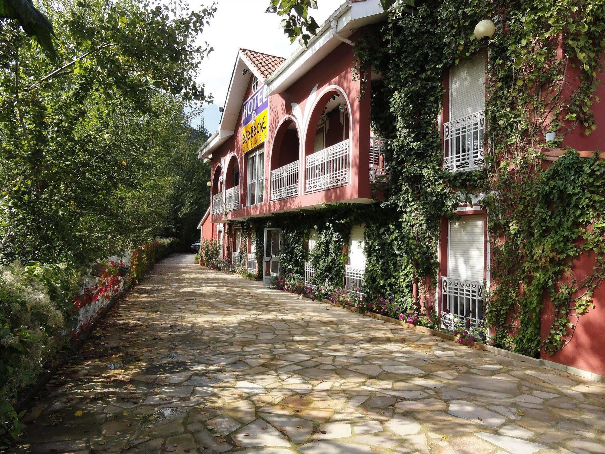 Hotel Azabache Susierra Onís المظهر الخارجي الصورة