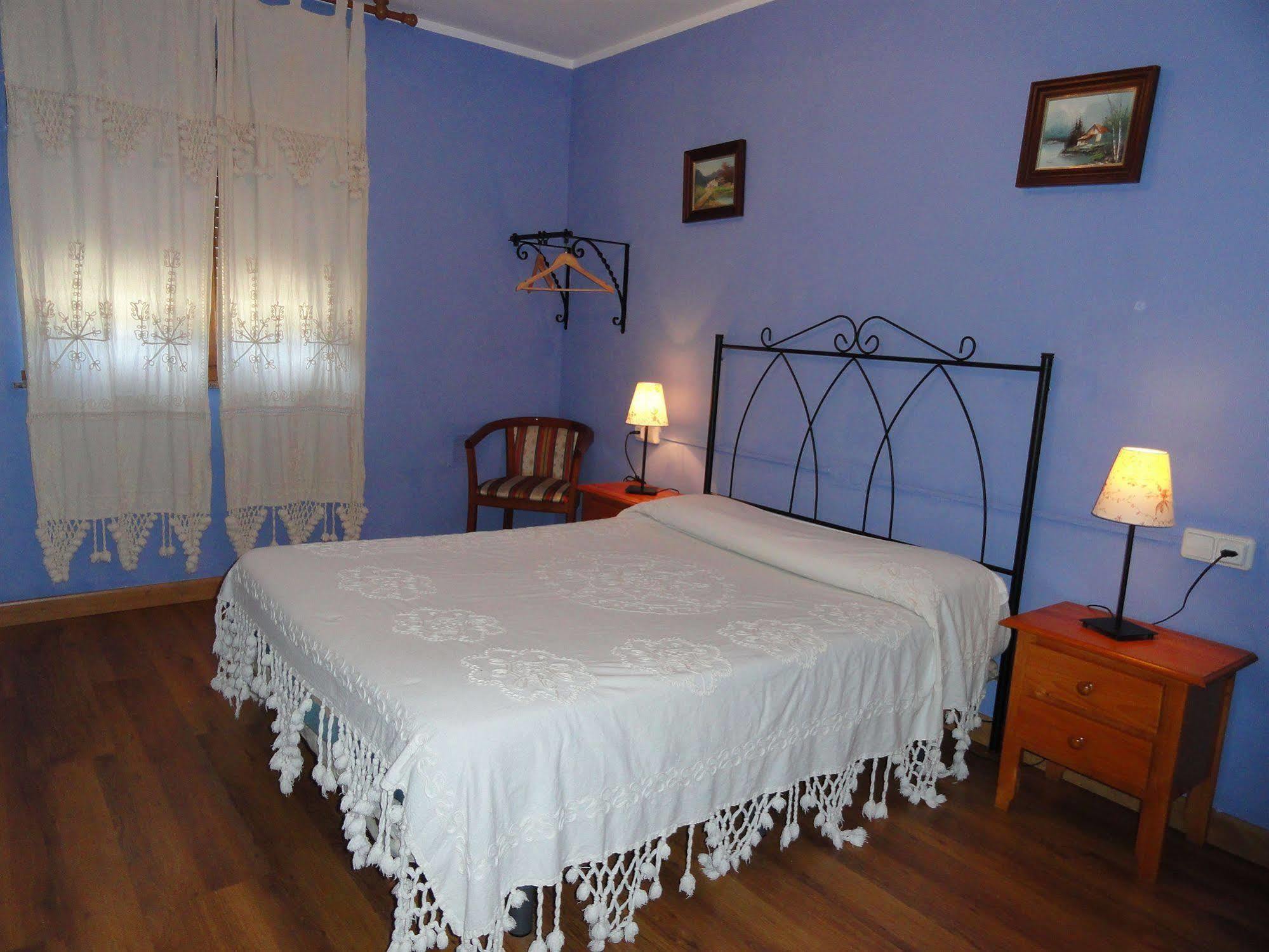Hotel Azabache Susierra Onís المظهر الخارجي الصورة