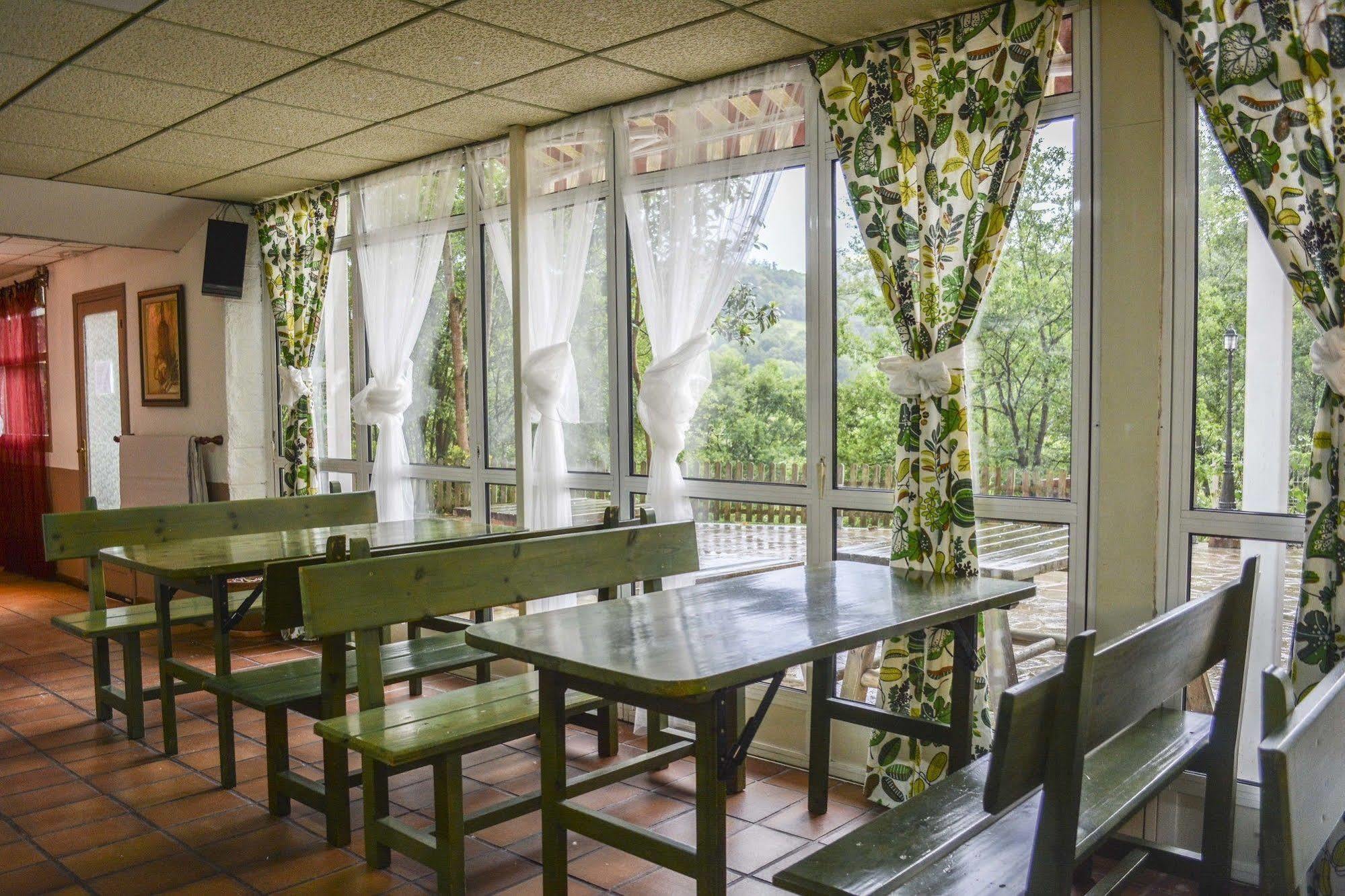 Hotel Azabache Susierra Onís المظهر الخارجي الصورة