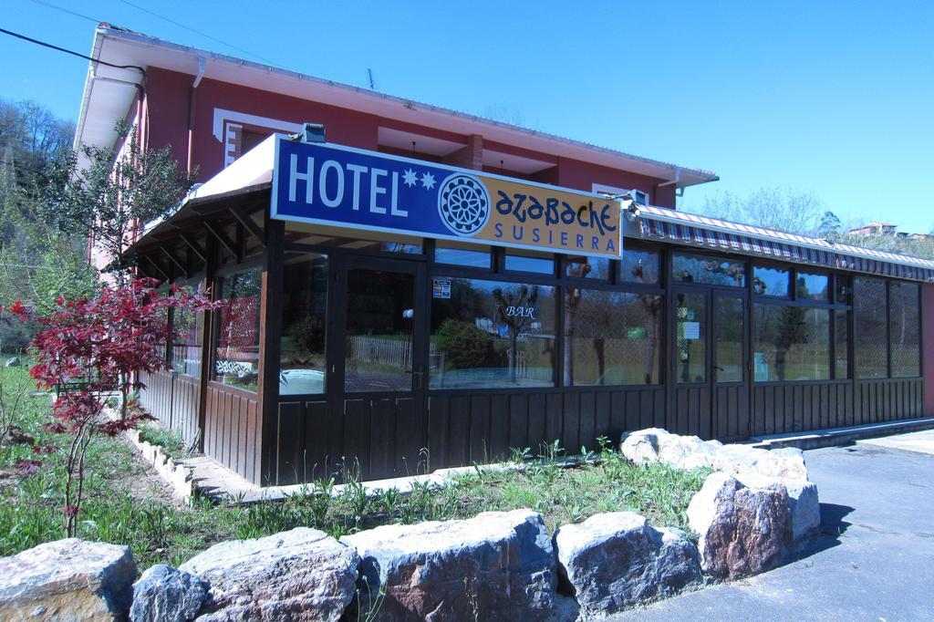 Hotel Azabache Susierra Onís المظهر الخارجي الصورة